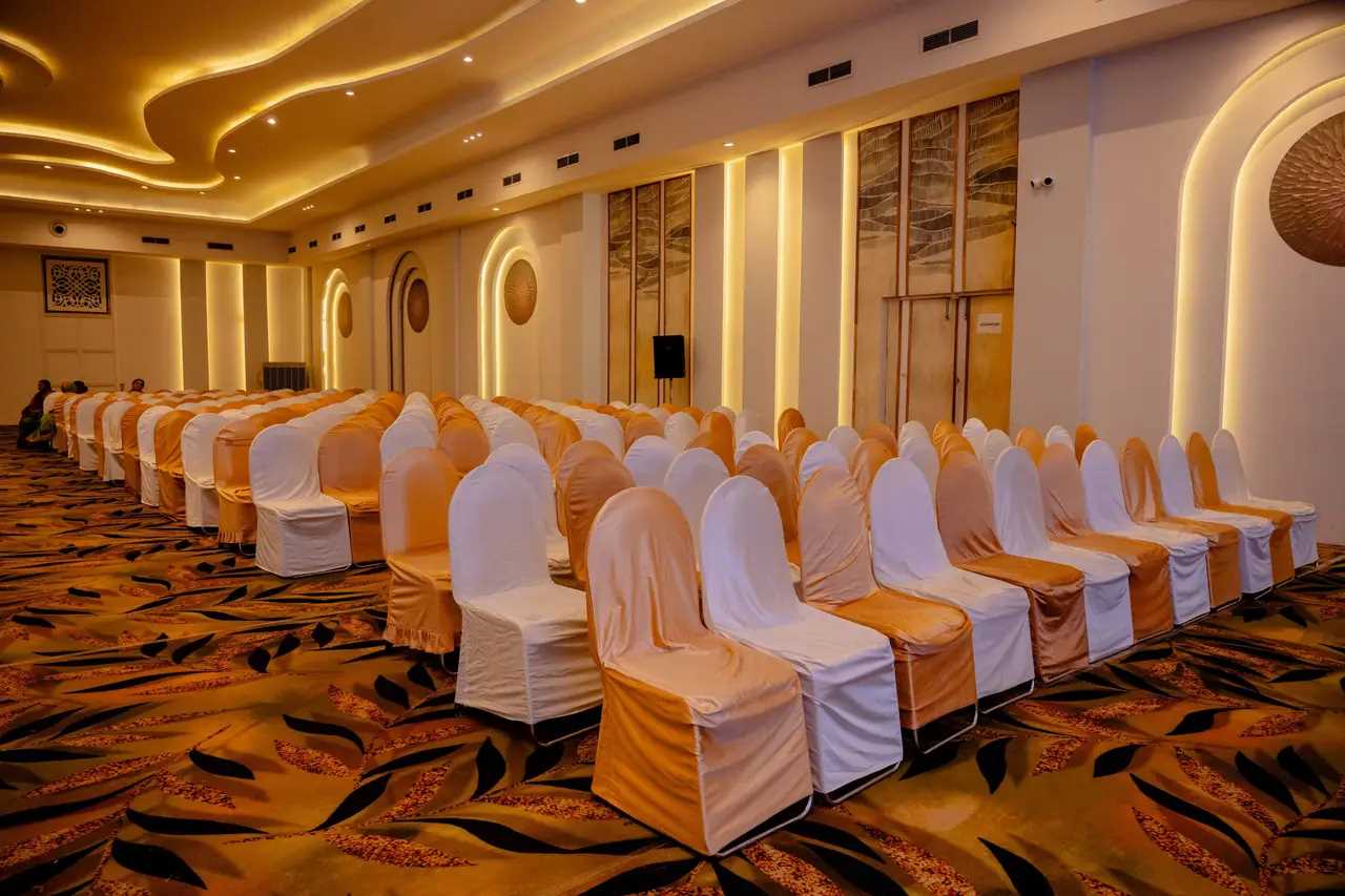 Royal Palms Banquets pune
